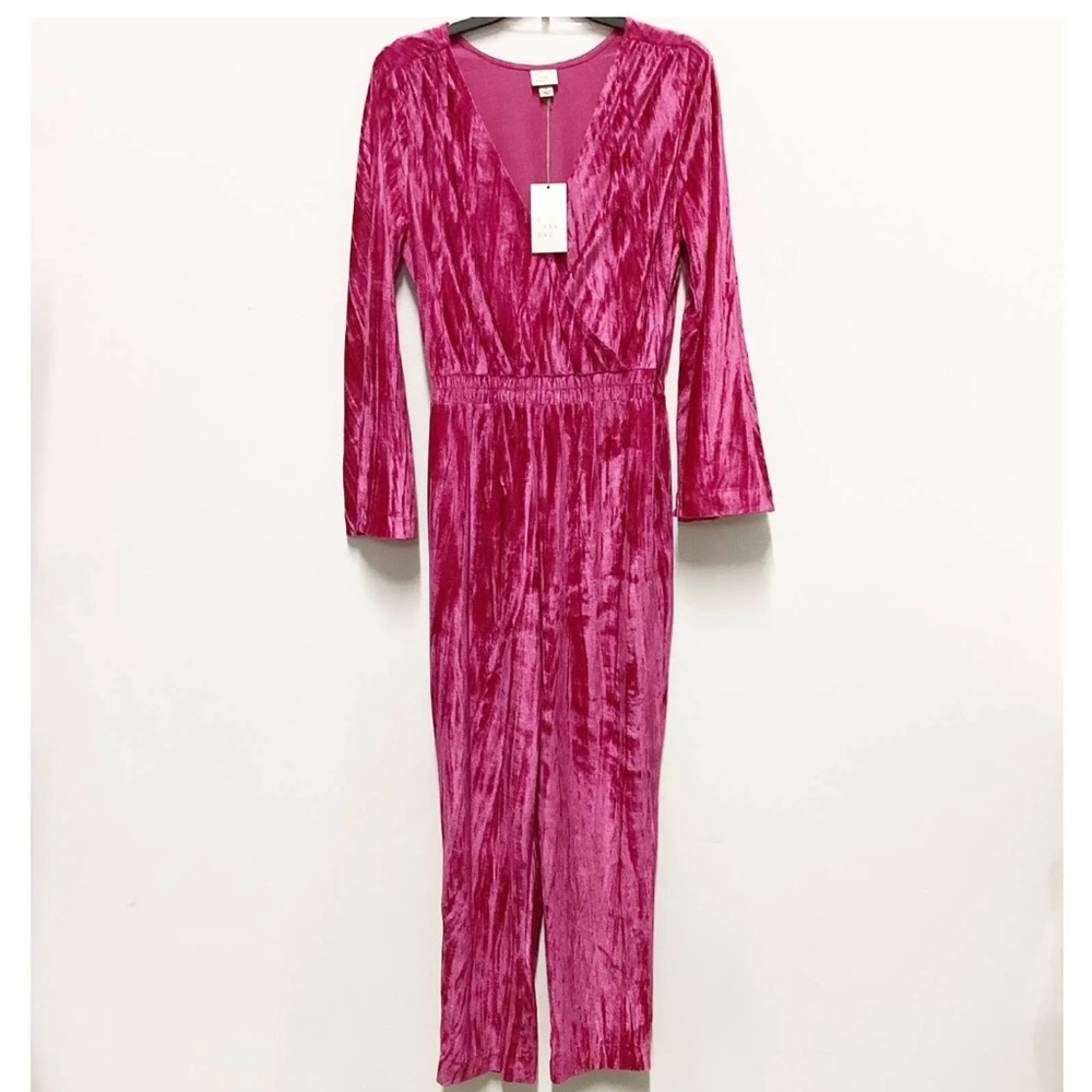 A New Day NWT Women's Large Pink Velvet Bell Long Sleeve V-Neck Velour Jumpsuit